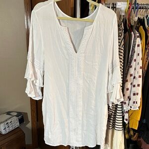 Cute and flowy white dress